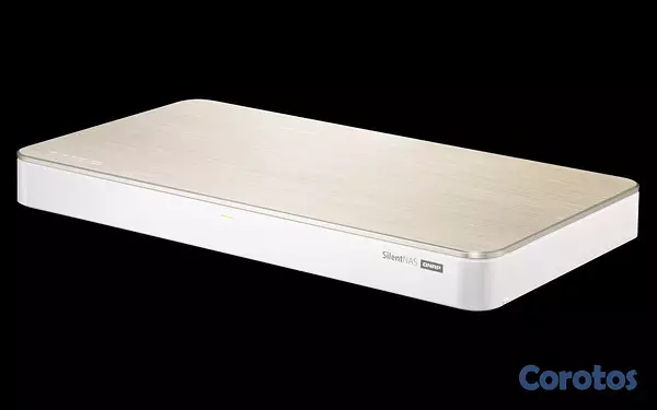 computadoras y laptops - QNAP HS-453DX + QNAP TR-002 4