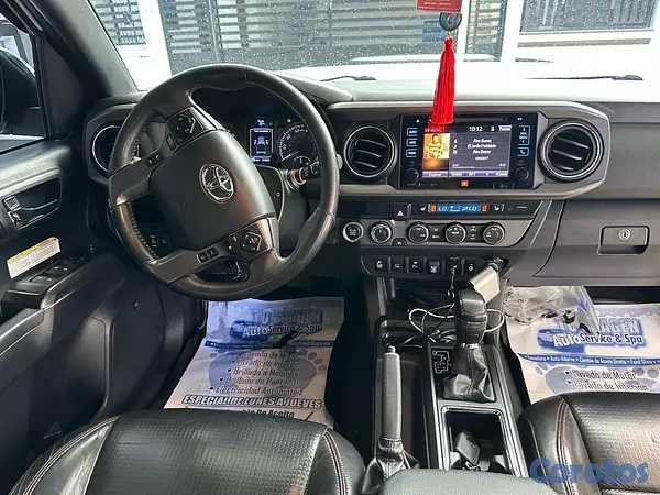 jeepetas y camionetas - SE VENDE TOYOTA TACOMA TRD FUR 2019 EN SANTIAGO DE LOS CABALLEROS  8