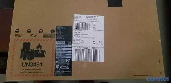 computadoras y laptops - Laptop Asus de 15.6' con procesador Intel 
4 GB de RAM y un disco duro de 1 TB 4