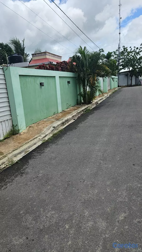 casas - Se vende hermosa casa en Higüey, La Malena 11
