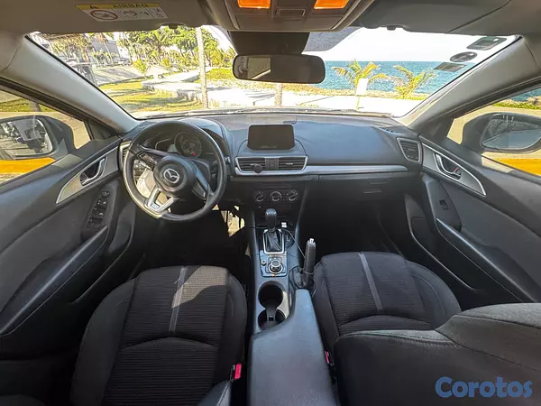 carros - 🚗 Mazda Axela 2018 (Mazda 3)  – Excelente condició 8