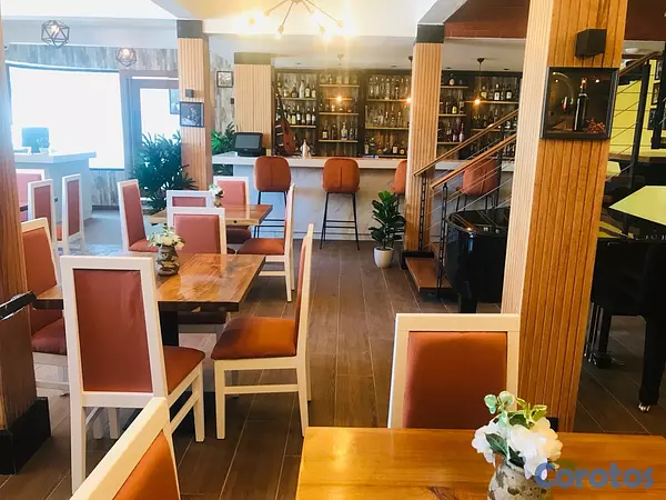 oficinas y locales comerciales - Restaurante totalmente equipado en Punta Cana, frente al restaurante la Nena 6