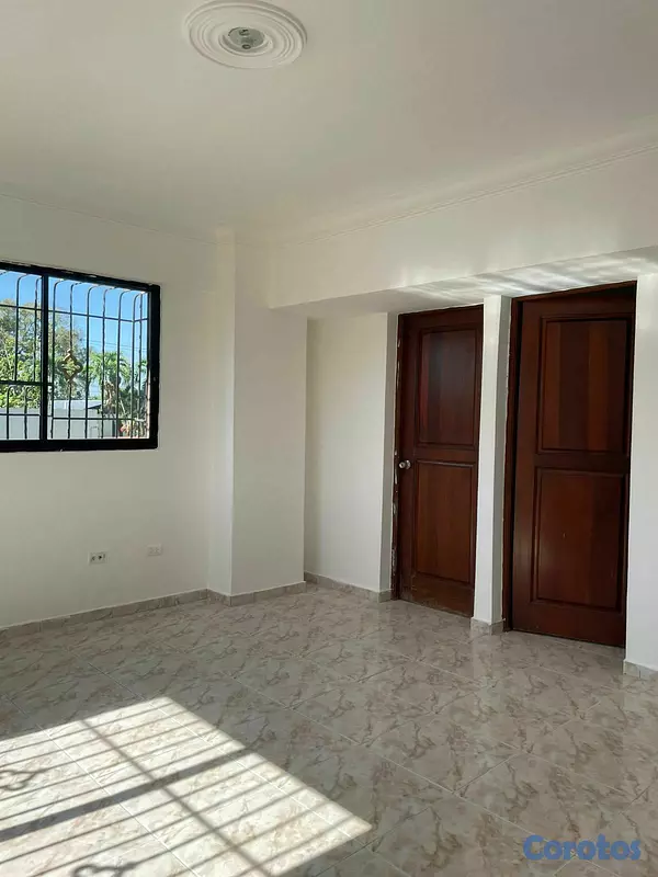 apartamentos - Vendo apartamento en la Av. Jacobo Majluta. 8