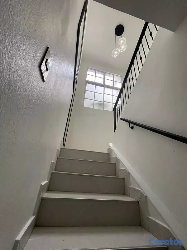 casas - Se vendé casa totalmente remodelanda en quisqueya 7