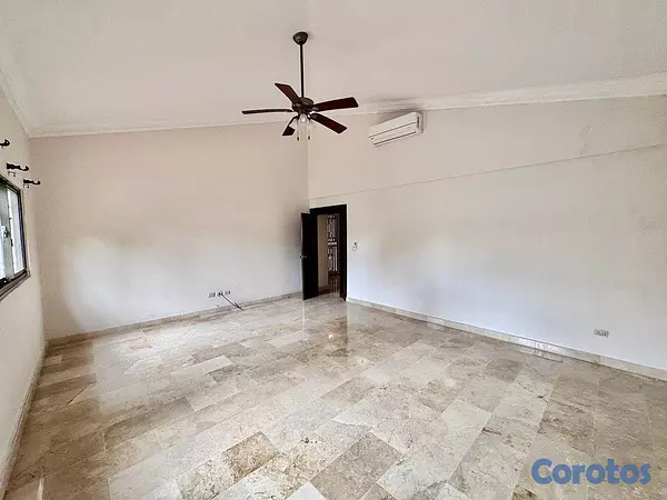 casas - Casa de 3 habitaciones 3 baños en alquiler en Los  7