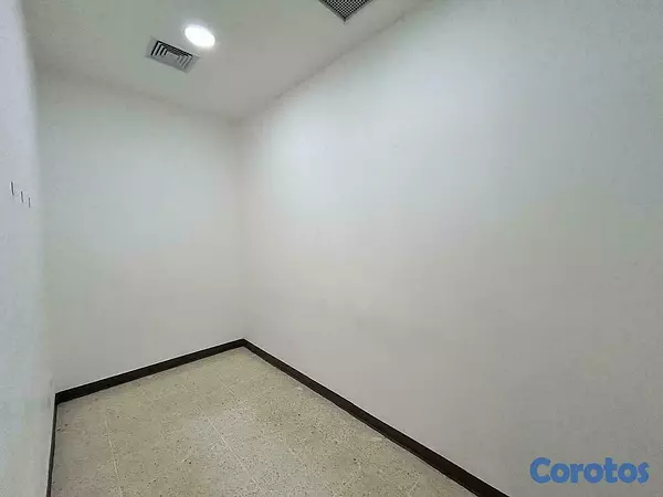 oficinas y locales comerciales - Alquilo Local ideal para Spa, peluquería, oficinas , Negocios, de oportunidad 7