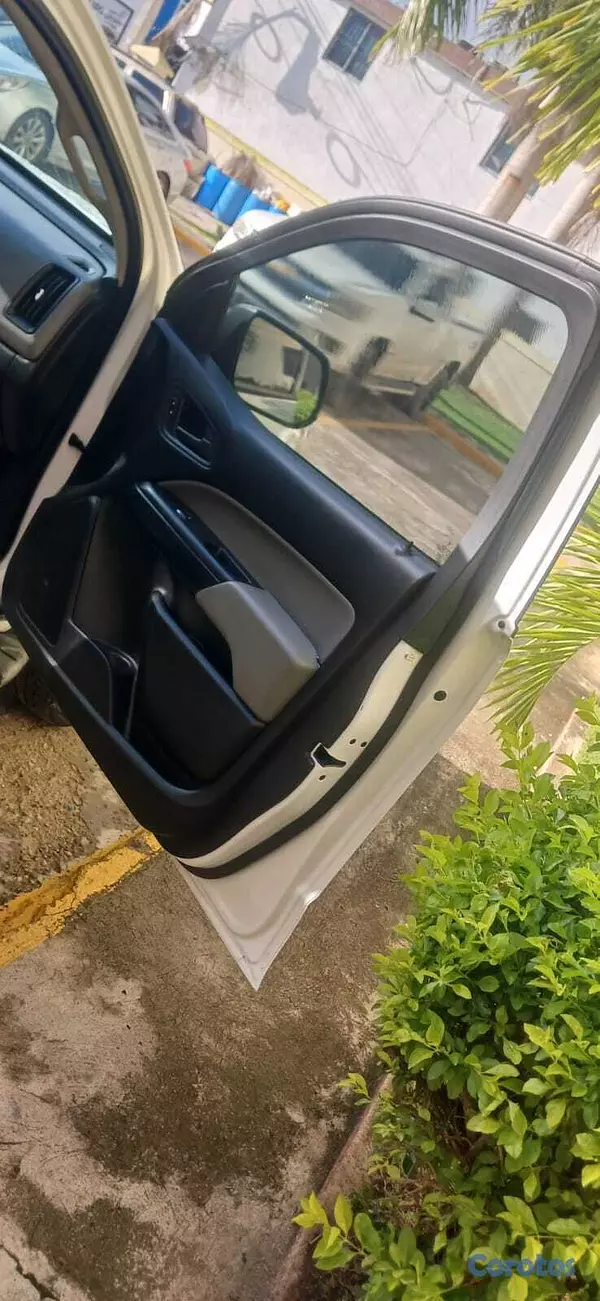 jeepetas y camionetas - Chevrolet colorado 2016 15