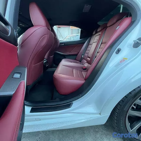 carros - Lexus IS-300 F Sport 2019 6