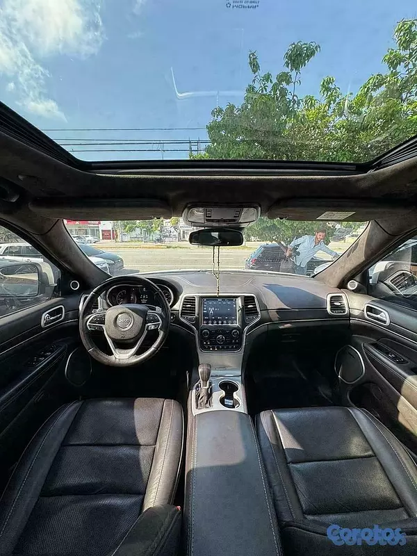 jeepetas y camionetas - Jeep Grand Cherokee SUMMIT 2018 4