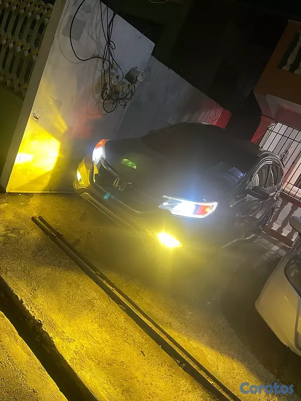 jeepetas y camionetas - CRV 2015 4x4 SE RECIBE VEHÍCULO DE MENOR VALOR  11