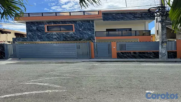 casas - Casa de 3 niveles en Prado Oriental – Santo Domingo Este 1