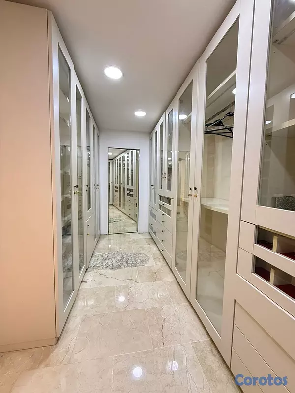 apartamentos - vendo Ph los cacicazgos tres niveles tres habitaciones con baño 3 parqueos terra 5