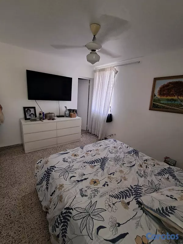 apartamentos - Amplio apartamento segundo nivel con áreas verdes en Gazcue 6