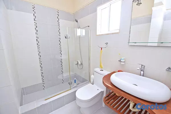 casas vacacionales y villas - Vendo Hermosa Villa en el exclusivo complejo Metro Country Club 5
