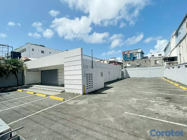 oficinas y locales comerciales - Alquiler local en las Palmas de Herrera 2
