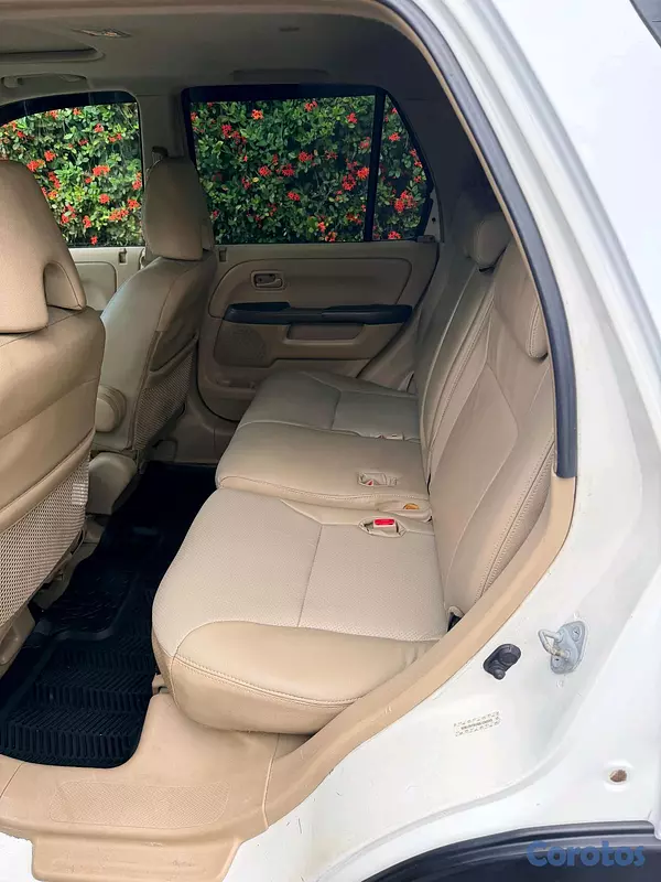 jeepetas y camionetas - Honda crv ex 2006 6