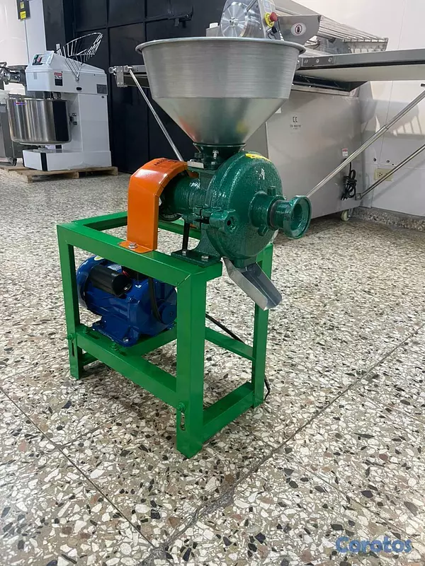 equipos profesionales - Moledora tritura molino de granos secos de 100kg c 2
