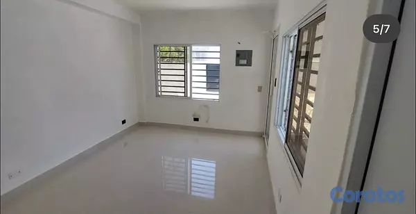 oficinas y locales comerciales - hermoso sola local en renta  3