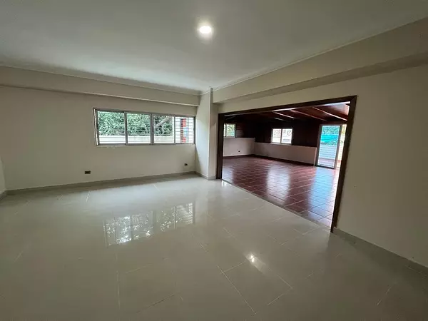 apartamentos - Se Vende Apartamento en Gazcue 3Hab 1