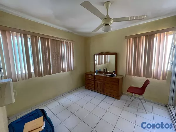 casas -  venta de casa en la avenida España Santo Domingo este  3
