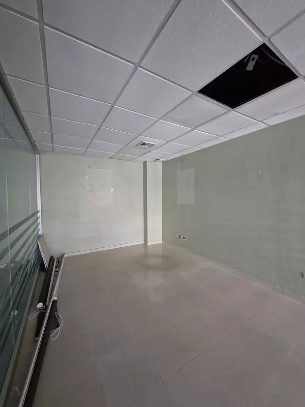 oficinas y locales comerciales - Local comercial en Piantini 3