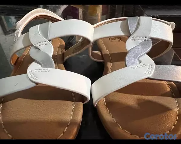 ropa y zapatos - Calzado de niña 3