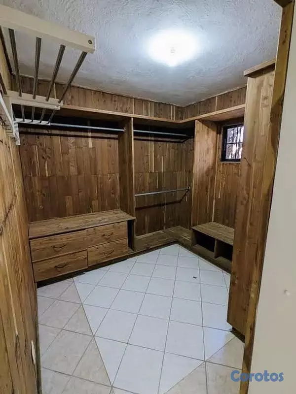 casas - Casa para vivienda o comercial en alquiler en El M 7
