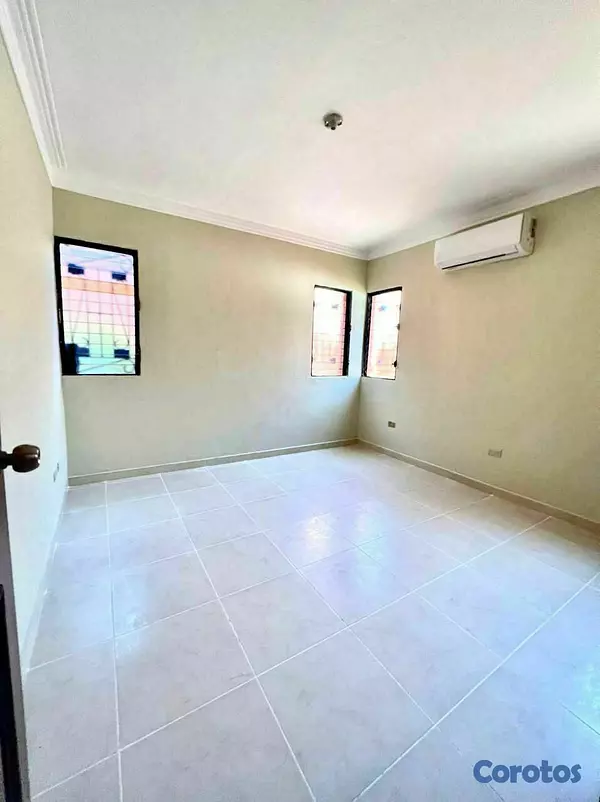apartamentos - Urbanización Real apartamento de 230 mts con línea blanca SIN INTERMEDIARIOS  5