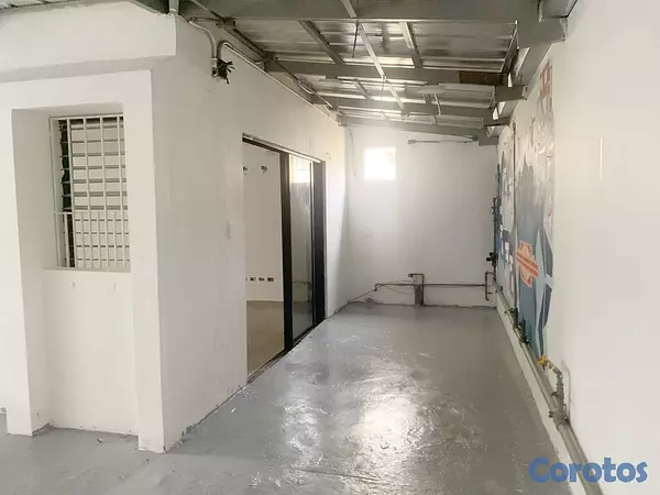 oficinas y locales comerciales - hermoso local en renta  5