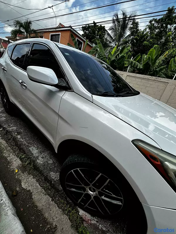 jeepetas y camionetas - Hyundai Santa fe sport 2017  5