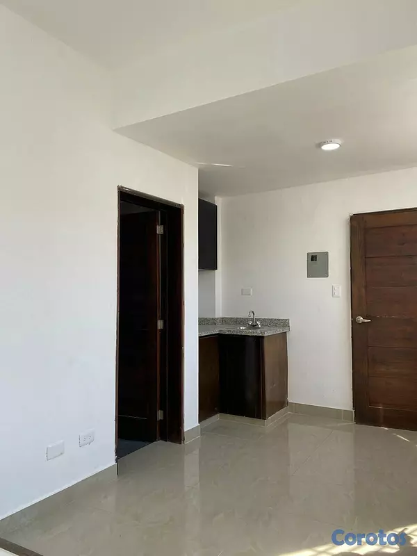 apartamentos - Venta, Edificio de 8 Apartamentos, Zona Colonial 3