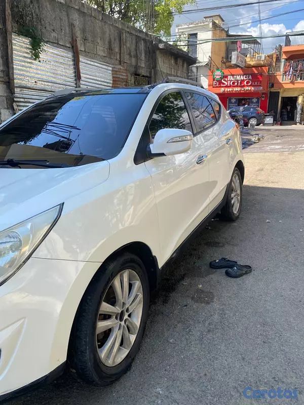 jeepetas y camionetas - Yipeta Hyundai  tucson en venta  4