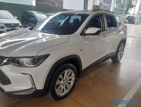 jeepetas y camionetas - Chevrolet Tracker LT 2023 8