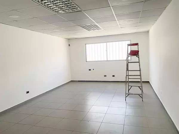 oficinas y locales comerciales - Local en el mirador  5