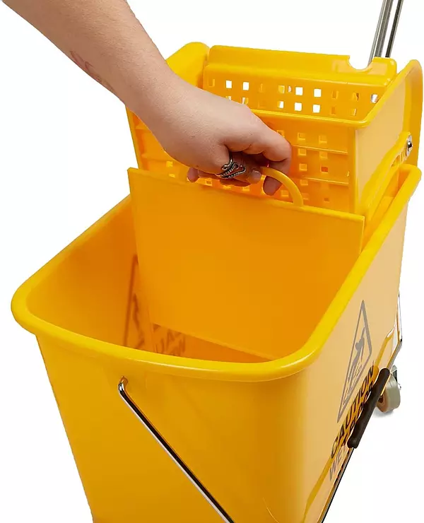 herramientas, jardines y exterior - Cubeta Cubo con exprimidor para suape, industrial. limpieza lampazo suaper 3