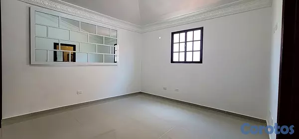 casas - Alquiler casa amplia en Santo Domingo Este Corales 15