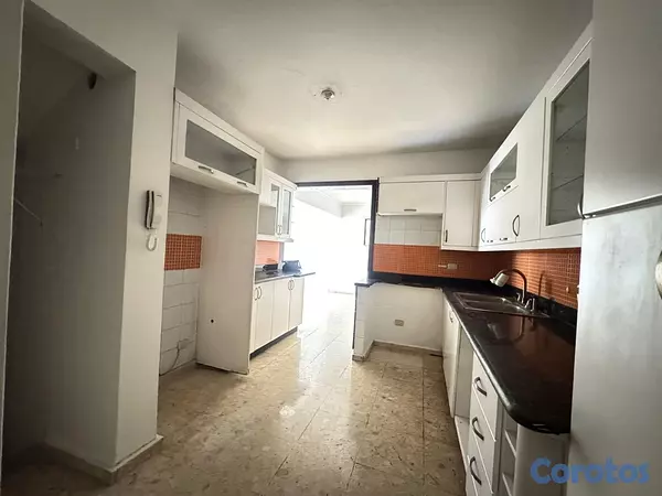 apartamentos - vendo oportunidad ensanche paraíso tres habitaciones 2.5 baños dos parqueos baño 3