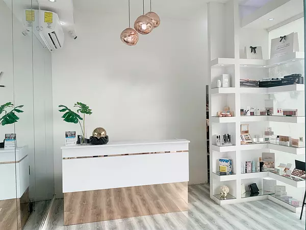 oficinas y locales comerciales - Local céntrico en el millon 5