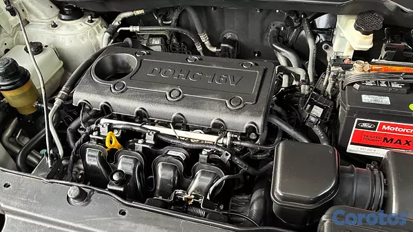 jeepetas y camionetas - Hyundai Tucson 2014 motor dohc  7