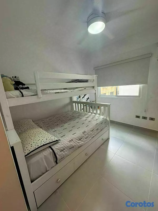 apartamentos - ALQUILO Piso 2 En Evaristo Morales Amueblado Full  10