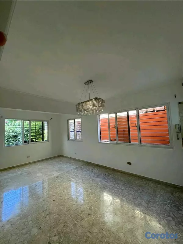 casas - venta de Casa en Las Praderas  3