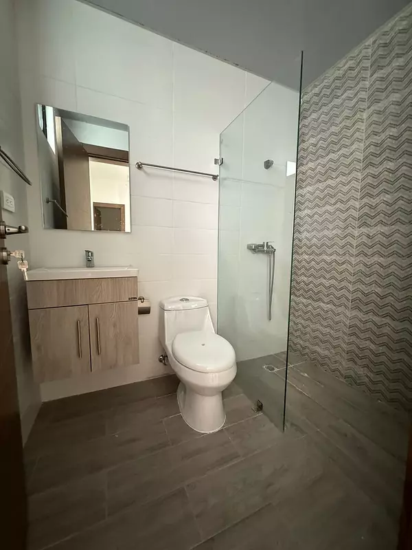 apartamentos - Apartamento en Alquiler
LOS RESTAURADORES
USD 950.00 (Mantenimiento incluido)

 10