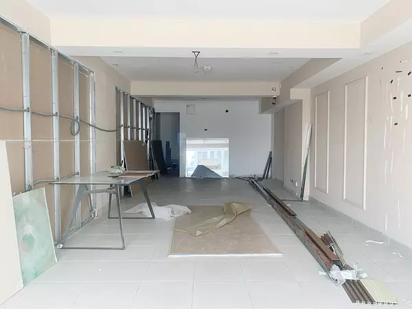 oficinas y locales comerciales - Local prados prienr nivel 3