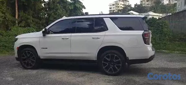 jeepetas y camionetas - 2021 Chevrolet Tahoe RST 35 MIL MILLAS 9