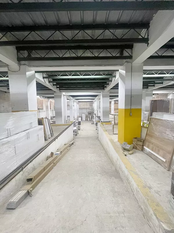 oficinas y locales comerciales - nave en Herrera 4
