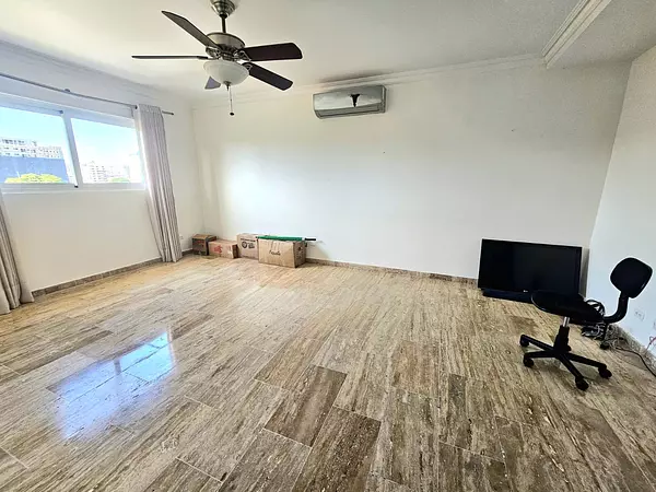 penthouses -  Penthouse en venta en Sector de la Julia de 3hab. 10