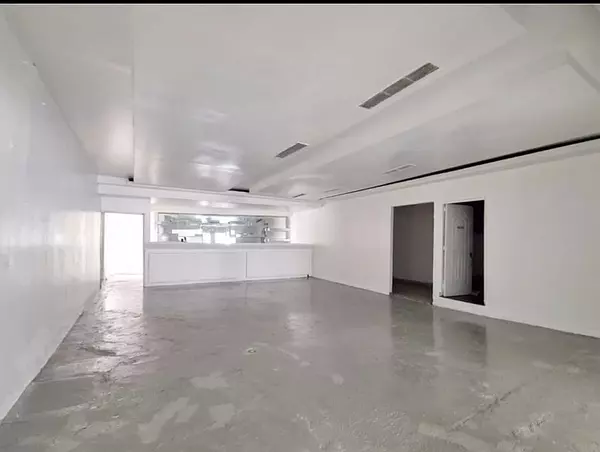 oficinas y locales comerciales - Local primer nivel  4