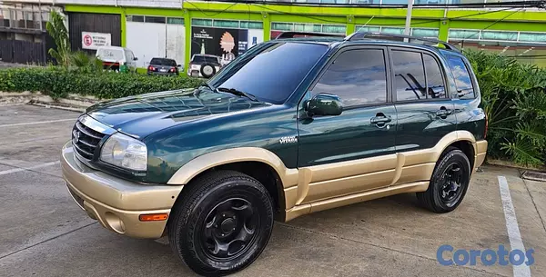 jeepetas y camionetas - Suzuki grand vitara 2001 V6 8