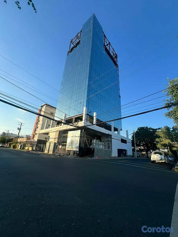 oficinas y locales comerciales - 🏢 Moderna Torre Corporativa – Ensanche Ozama, Sant 1
