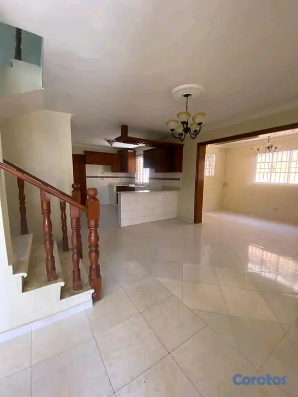 casas - Venta de Casa en Residencial Amalia Santo domingo este 9